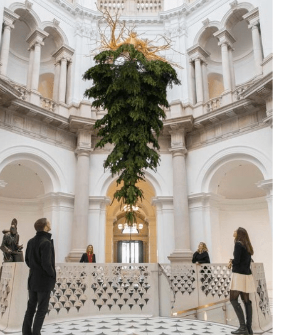inverted tate christmas tree